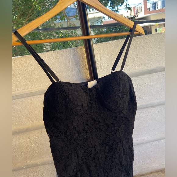 Forever 21 Exclusive Lace Jumpsuit.Size - M - Picture 3 of 11